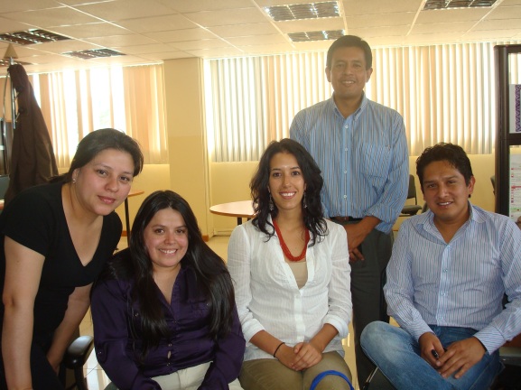 (i-d) Verónica González, Catalina Mier, Jacqueline Gaybor, Abel Suing y Carlos Ortiz.